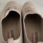 Skechers Women’s  Newbury St Every Angle taupe tan beige 100033 8.5 EUC shoes Photo 8