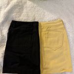 Dry Goods Black and yellow jean skirt. M.N.I Los Angles brand. Photo 2