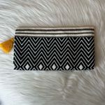 Tribe Alive  X Canary Foldable Clutch Photo 10