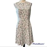 Gabby Skye  size 8 dress floral printed fit and flare knee length zip back close Photo 1