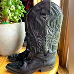 Guess  Women’s Leather Cowboy Boots size 6B Photo 0
