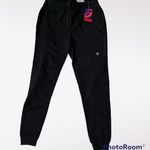 ASICS  Women’s ESNT Jogger pants 0904 black size Large Photo 0