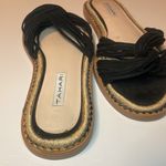 Tahari - espadrilles sandal black fabric straps size 6 Photo 4