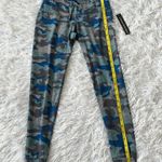 Catherine Malandrino  Women’s 2 piece set leggings & tank top in blue Camo Medium Photo 0