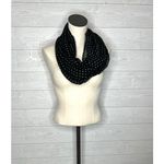 Black & white polka dot semi Photo 1