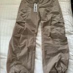 I am gia NWT Hester Pants in Neutral size L Photo 1