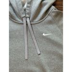 Nike Therma Fit Fleece Pullover Hoodie S Small Gray Pouch Pocket Sweatshirt Photo 3