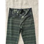 Lululemon  Women's Skinny Groove Pant II Green Butterfly Fatigue‎ Leggings Sz 4 Photo 4