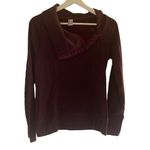 Mondetta  Turtle neck wool blend snap adjustable maroon small key hole sleeve Photo 5