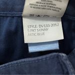 Vince  Denim Women’s Size 27 Artic Blue Skinny Jeans Photo 6