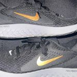 Nike React Running Shoes Photo 2