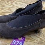 Munro Francee Women's 8.5 M Brown Suede Slip-On Almond Toe Casual Ankle Booties Photo 0