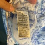 Gap  Blue and White Floral B/D Blouse | Women’s Size Small Photo 3