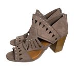 Qupid Boutique faux leather boho laser‎ cut open toe heels 9 Photo 5