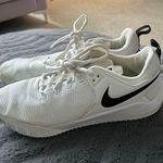 Nike Sneakers Photo 2
