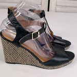 Torrid  T-Strap Peep Toe Woven Wedge Sandals Black/Tan-8W Photo 0