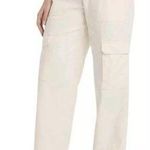 Universal Threads WOMEN’S MID-RISE UTILITY CARGO PANTS- UNIVERSAL THREAD CREAM 17 Photo 0
