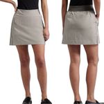 Athleta  Brooklyn Textured Pull On Skort Gray Ivory Stripe Size 16 NEW Photo 1