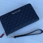 Michael Kors MK JST LG Flat MF Phone Wallet/Wristlet - Black Photo 0