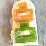 Ettika  2-Pack Hair Claw Clips Orange and Green Spring Summer Girly Photo 0