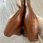 Frye Carson Hidden Wedge Bootie Cognac. Size 9. Brown Photo 10