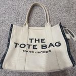 Marc Jacobs  The Tote Bag Photo 1