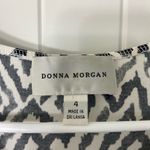 Donna Morgan women’s black white faux wrap half sleeve stretch patterned dress 4 Photo 1