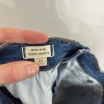 Madewell High-Rise Derby Button Front Denim Shorts - Size 26 Photo 5