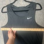 Nike  Dri Fit Women Size Medium‎ Gray breathable athletic workout tank top Photo 1
