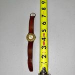 Vintage Valentino Genuine Leather Ladies Analog Watch Gold Photo 1