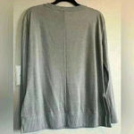 Reebok  Pullover V Neck Sweatshirt Women's Size Large Comfort Gray Photo 1