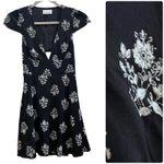 Sunday Best Rand Floral Print Deep V Neck Lined Cut Out Mini Dress Size 0 Black Photo 5