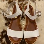Unisa Sandals  Photo 0