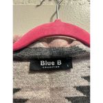 Blue B Collection Grey & Pink Aztec Button Up Shacket Woman’s Size Large Photo 4