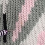 Ski Bunny Sweater White Pink Blue Graphic Crew Neck VTG Knit Sweater FLAW Size undefined Photo 5