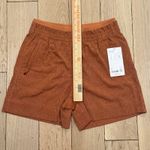 Athleta Women's Echo Short 5" Quick Drying Breathable Brown Burnt Orange Size 4 Photo 5
