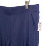 T by Talbots Casual Lightweight Cropped Pants Navy Size Large NWT Photo 1