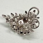 Vintage Sparkle Bridal Wedding Pearls Cluster Rhinestone White Brooch Pin Photo 1