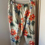 White Stag  Petite Floral slacks large Photo 7