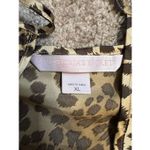 Victoria's Secret Women’s Victoria Secret Satin Animal Print Top. Size XL Photo 4