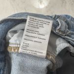 BDG Urban Outfitters  Women's High Rise Raw Hem Denim Jean 3" Shorts Size 25‎ Photo 3