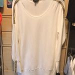 Thalia Sodi Cute new holiday sweater Photo 1