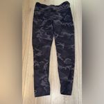 Black and Gray Camouflage camo Leggings tights Size M Photo 2