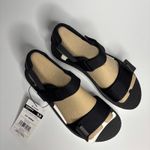 Columbia Women’s Via Sandal in Black/ White Photo 7