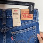 Levi's Levi’s Wedgie Straight busted knee raw hem short length ankle jeans size 28s Photo 10