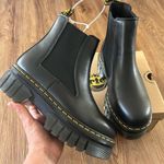 Dr. Martens Audrick Chelsea black leather platform boots booties shoes new Photo 0