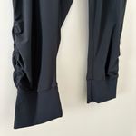 Zella Women's Black Eclipse MOVE IT Ruched Capri Pants Size S Photo 3