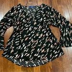 Apt. 9 Long layered bell sleeve vneck black blush and mocha brush stroke top size large Photo 2