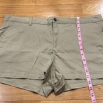 A New Day  women’s stretch shorts size 18 . Photo 5