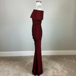 Vince Camuto Off the Shoulder Sparkly Mermaid Long Evening Gown Red Size 8 Dress Photo 3